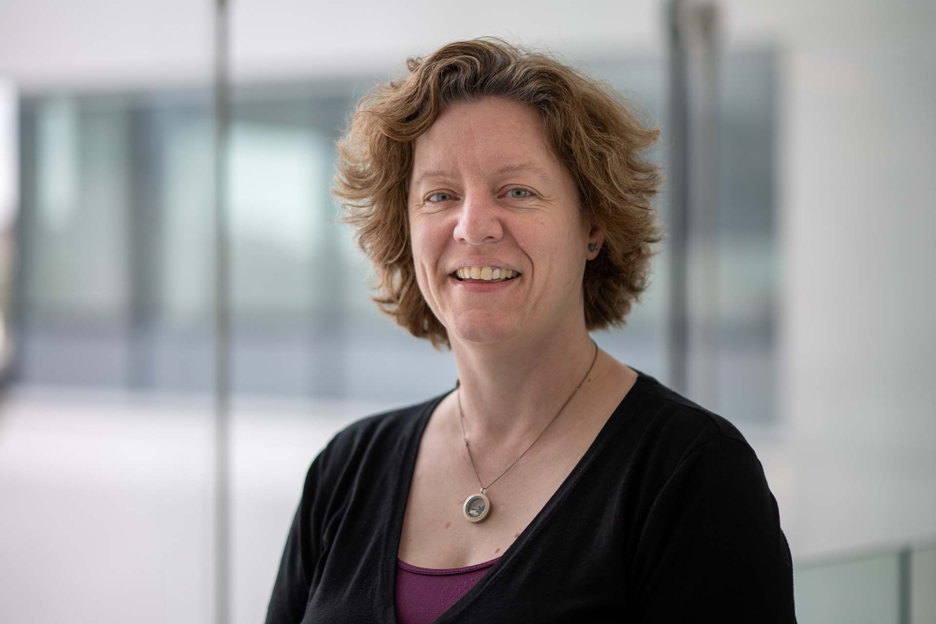 Dr. Kim Welford
